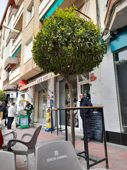 cafe-bar-la-gaviota1